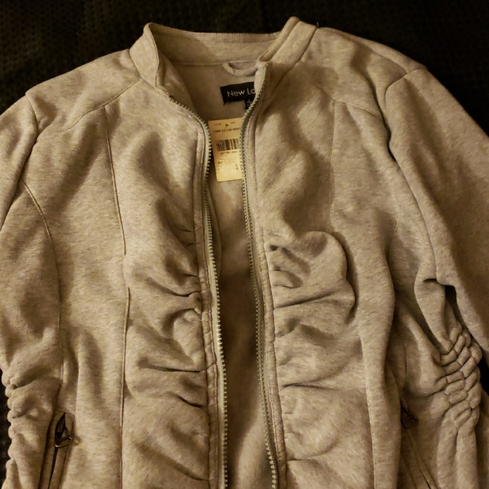 Jacket - Picture 2 of 4